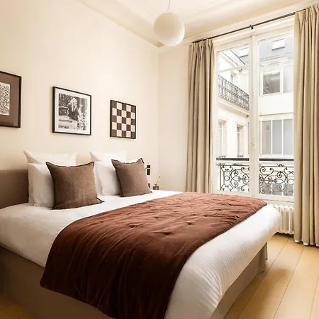 Classy Montaigne 2br 7p شقة