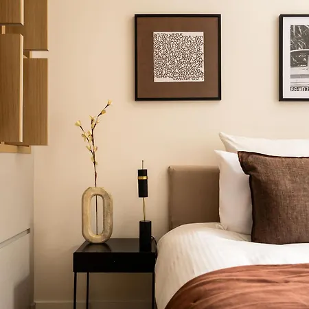 Classy Montaigne 2br 7p باريس